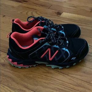 New Balance Womens Athletic Shoes
